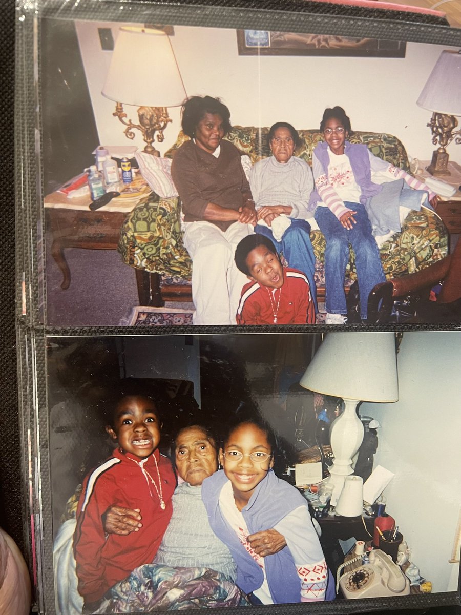 Granny Reid, my great grandmother, in the middle.