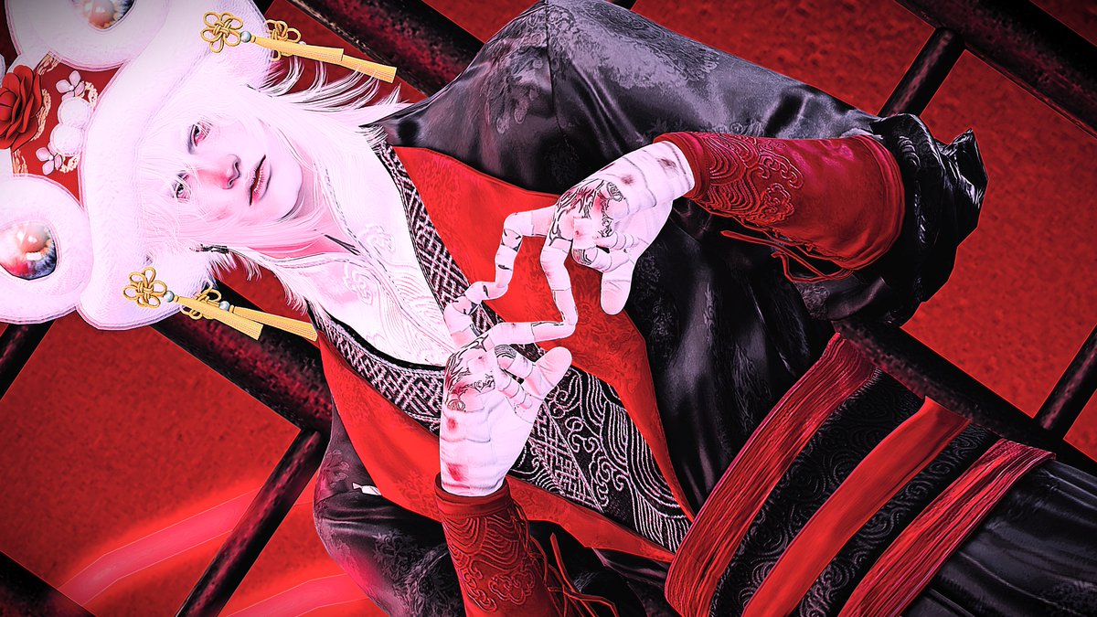 Dance with me and I'll sing to you, a symphony
Won't you kiss me? Shut me up, please
Dance with me and I'll sing to you, a symphony
Won't you kiss me? Shut me up, please
She's a goddess, a wish from the stars
In my heart ♫

- youtube.com/watch?v=39KMbe… -