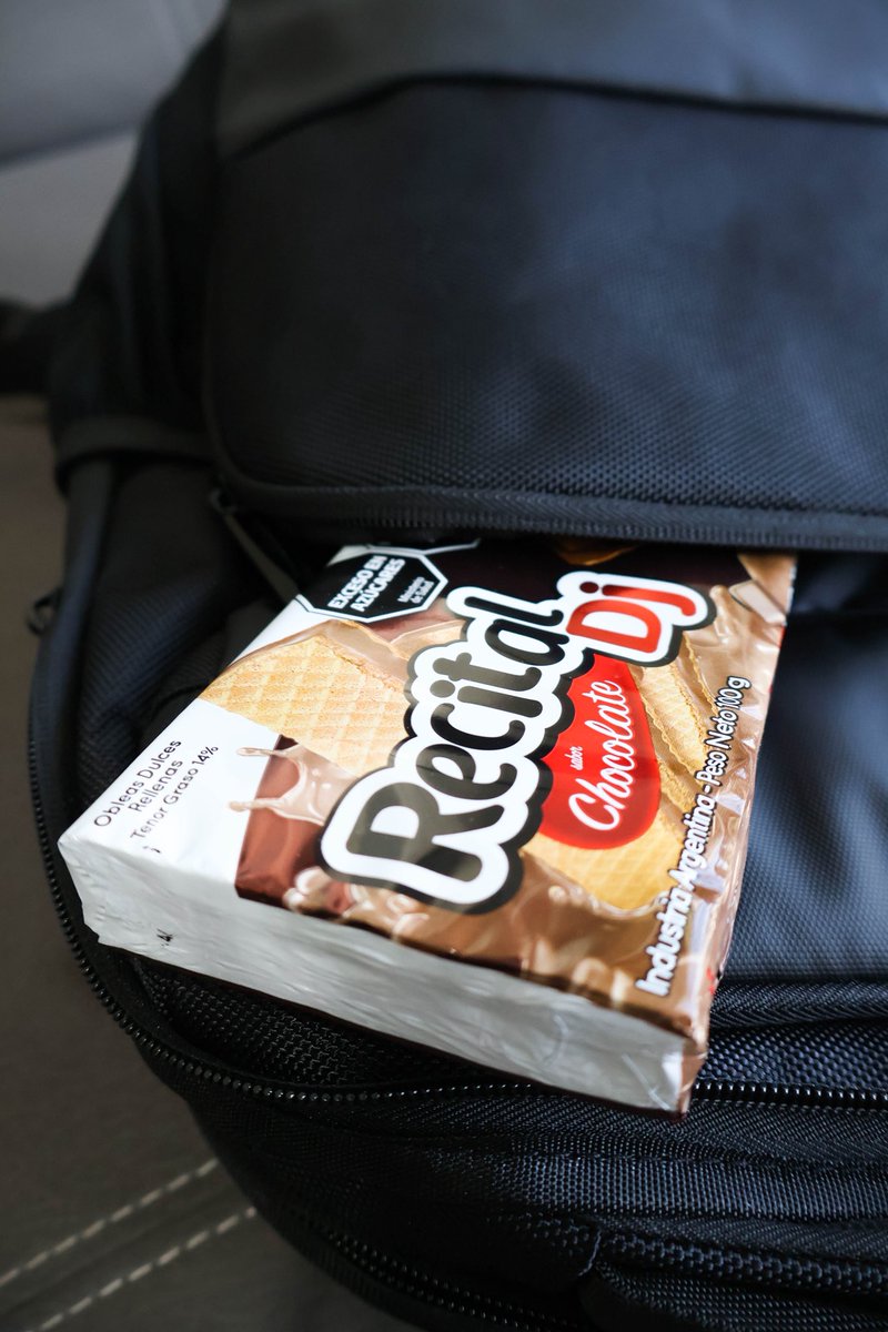 GalletitasKokis's tweet photo. Volver cuesta… pero con Kokis es menos drama 😌🍪 Traelas en la mochila siempre 💯 https://t.co/knNTIhn079