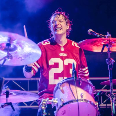 Krogi 🍀🛹🏂 tweet media