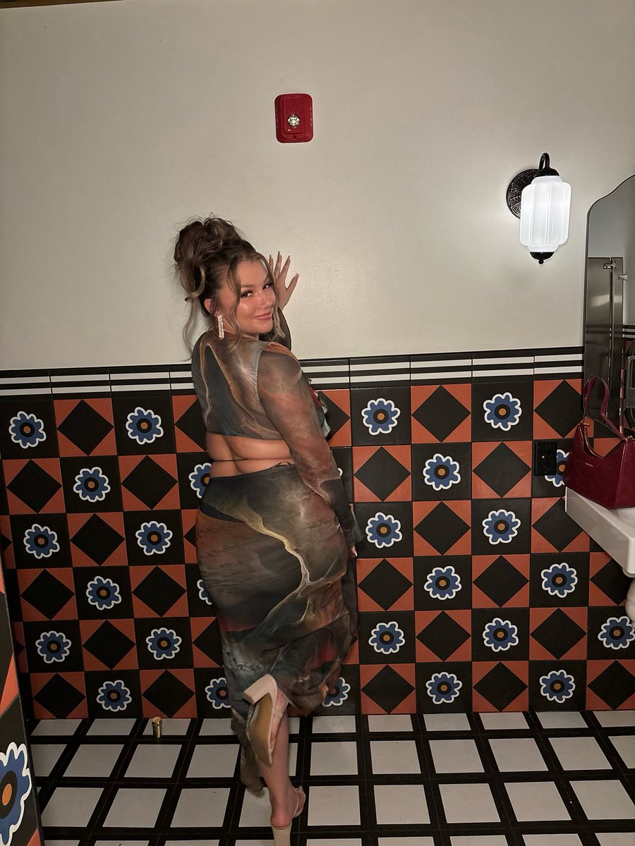 Brieanne 💋 tweet media