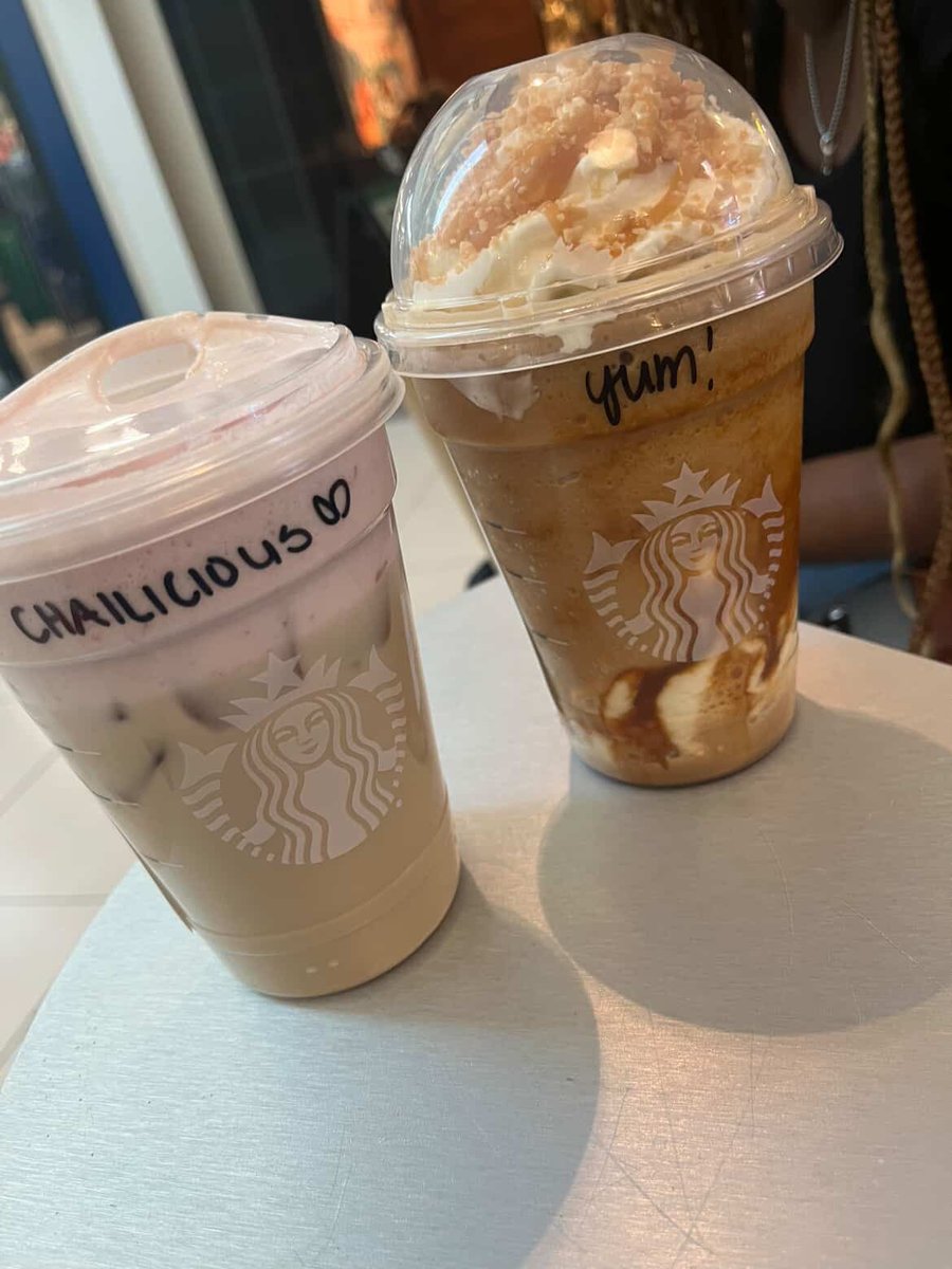 Jae44445's tweet photo. Thanks for the Starbucks loser 💋 https://t.co/YsbJNJ29rz