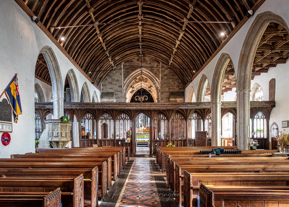 JPG_1969's tweet image. This rood screen is not AI generated! It’s genuinely this wide! Love it! Have you seen better? #rood #medieval #somerset #dunster