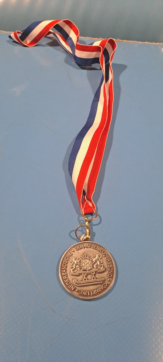 NK masters Allround dag 2. Iets mindere benen dan gisteren, tijd verloren op de 1500m tov nr 3, wel weer gewonnen op de 5km, maar te weinig. Dus 4e gebleven. Na 2 WKs en 1 NK in 4 weekenden nu even bijkomen en genieten van de foto's.