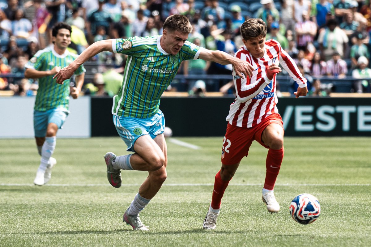 Niko Moreno tweet media