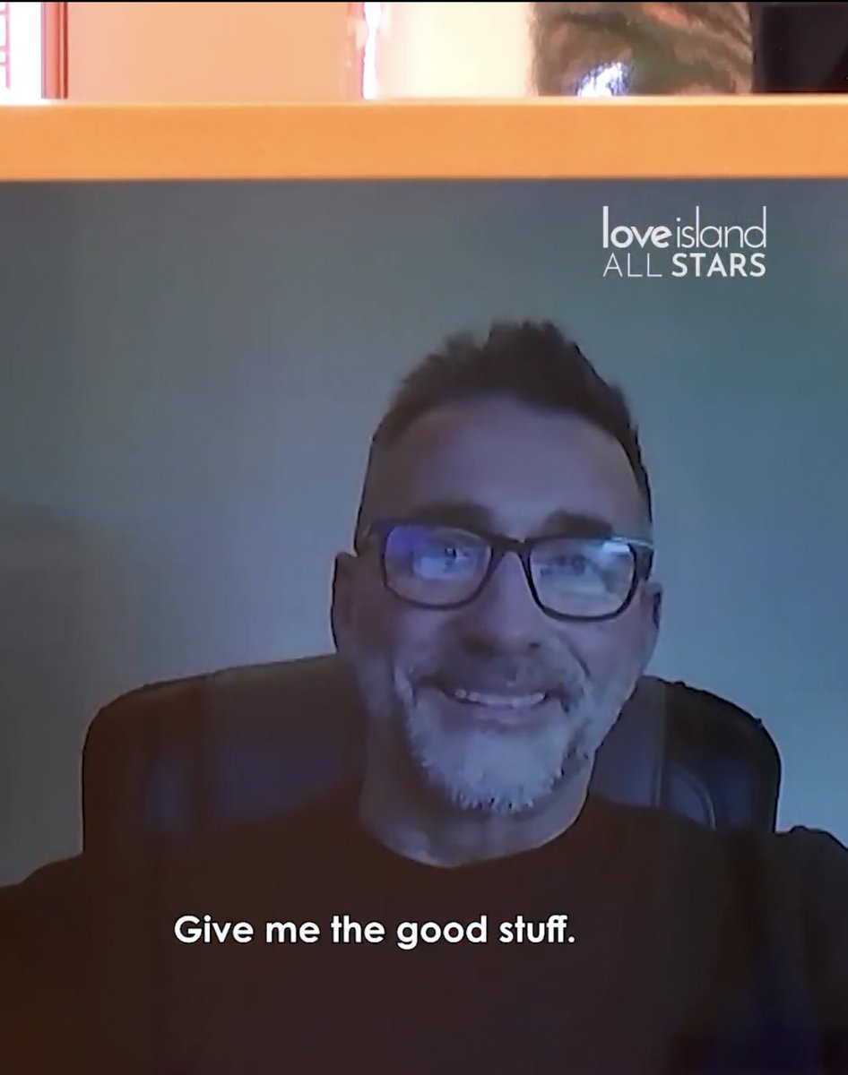 Alex tweet media