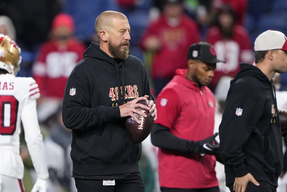 RapSheet's tweet image. The #Seahawks are hiring #49ers TEs coach Brian Fleury as their new offensive coordinator, per The Insiders. 

After leading one of the best TE rooms, Fleury now takes over for Klint Kubiak, landing with a rival.