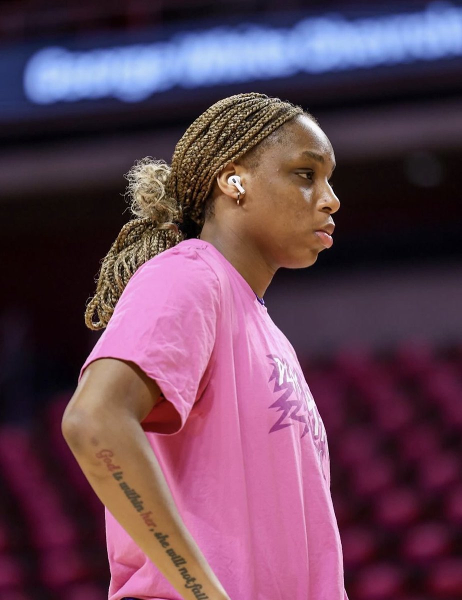 Ashley Dill tweet media