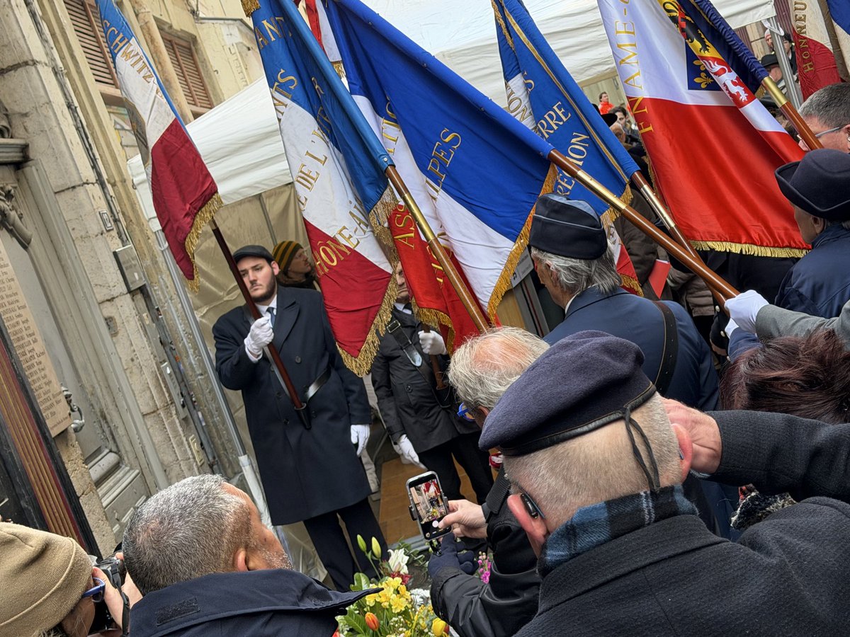 Franck Lévy tweet media