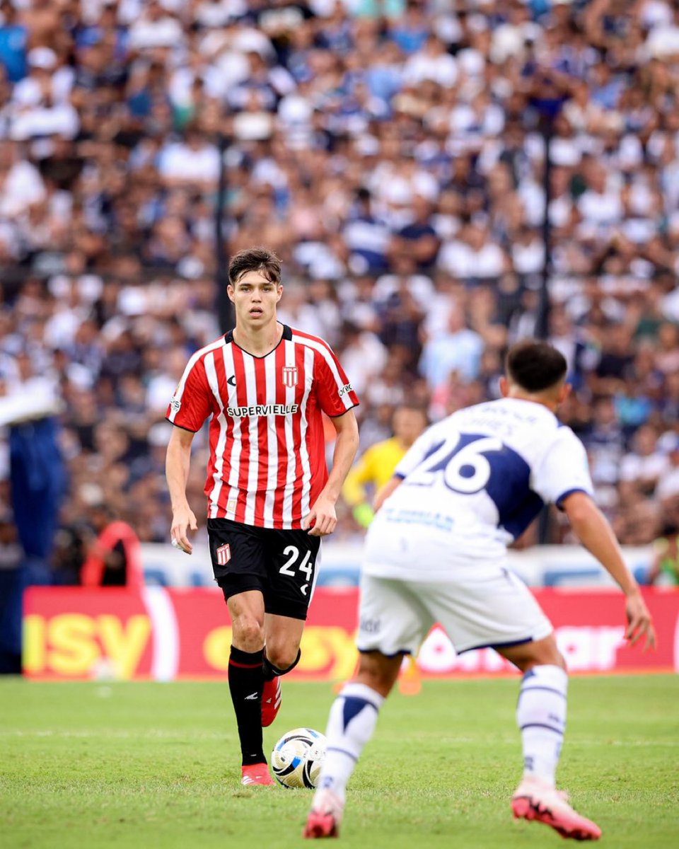 No quiero exagerar, pero si este chico mantiene este nivel, tiene futuro de Selección.