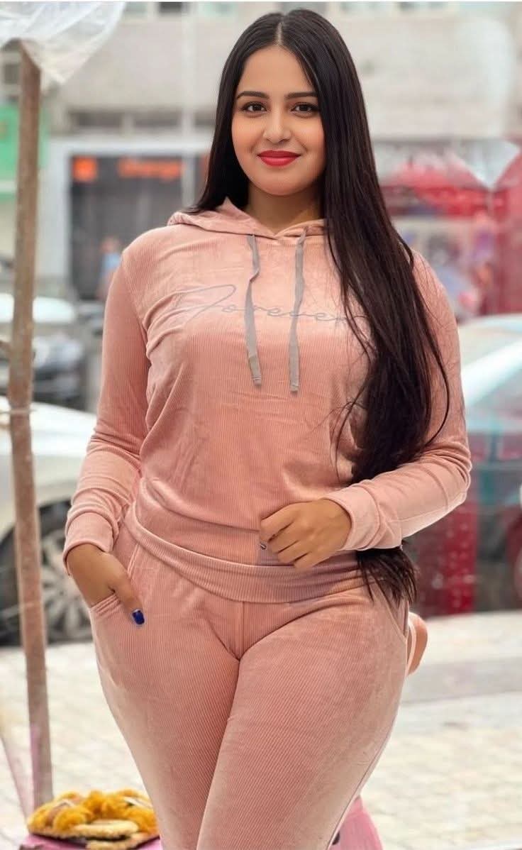 وش الشيء الذي يعجبك بالمرأة ؟؟ 😍😇😇