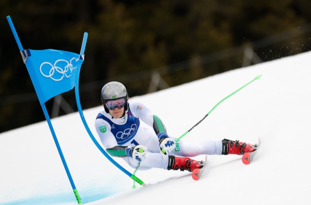 ¡UNA JORNADA HISTÓRICA! 🤩🥇

Lucas Pinheiro Braathen conquistó el oro en Eslalon Gigante, otorgando a Brasil y a Latinoamérica su primera medalla dorada en unos Juegos Invernales. 🙌🏻 Todos los detalles, aquí 👇🏻
bit.ly/4aoRRhG
