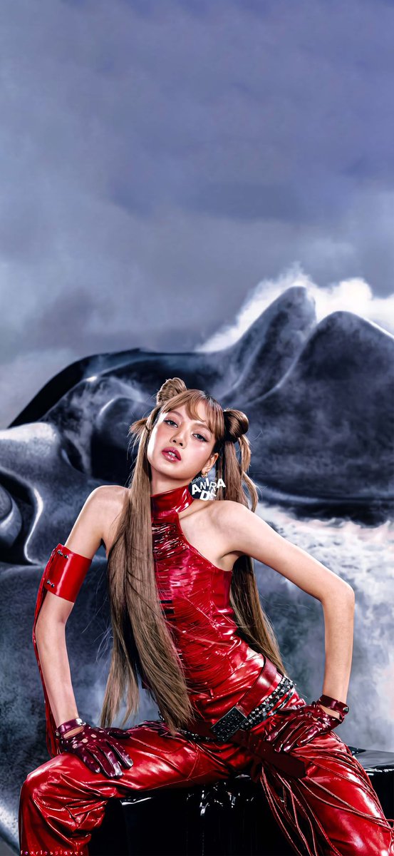 fearless_loves's tweet photo. LISA wallpapers/lockscreens ❤️
[extended + unedited] 

#BLACKPINK #DEADLINE #LISA https://t.co/gS8A7dhkR5