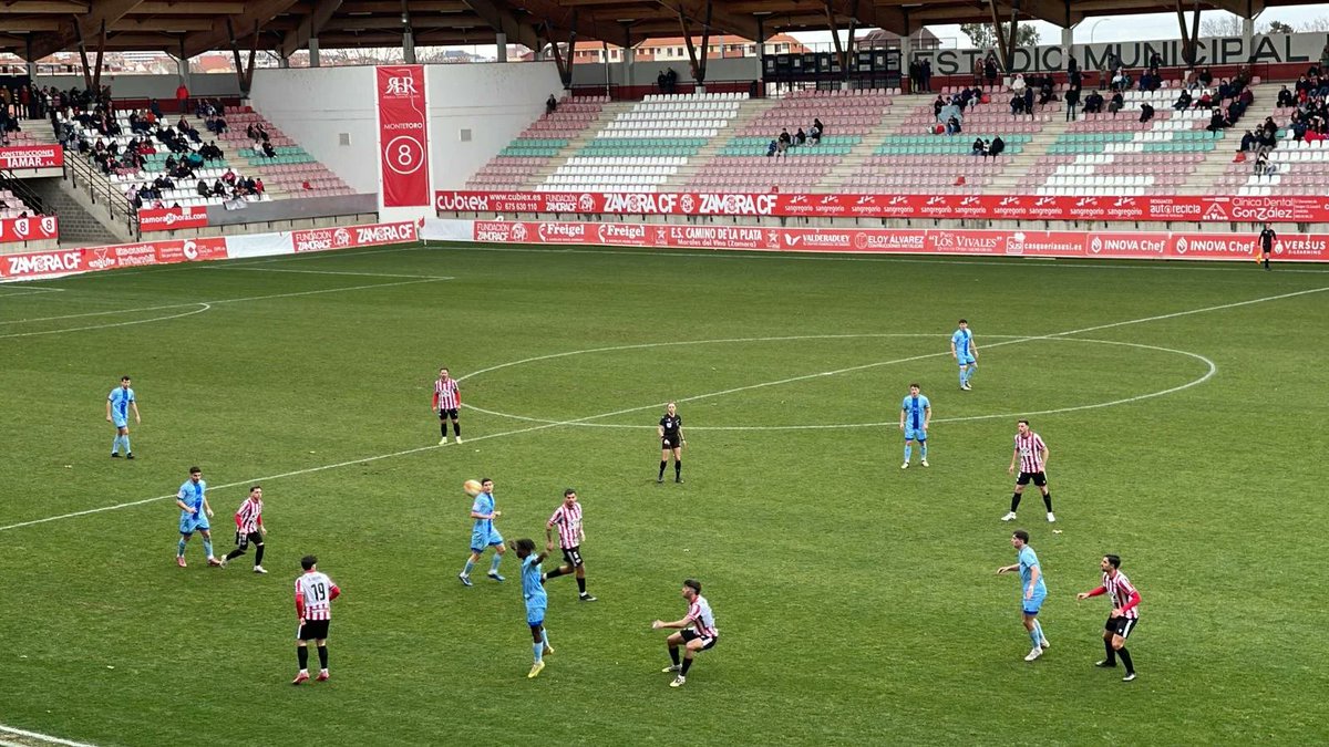 🗞️ Un Zamora insulso, saca un empate que da para muy poco

El <a href="/ZCFoficial/">Zamora CF</a> empata a 2 contra el <a href="/BarakaldoCF/">Barakaldo C.F.</a>  y deja más dudas que certezas

✍🏻 Javier Regidor López <a href="/Javor7/">IcemanJRL</a> 

Léelo y comenta aquí 👇
elafizionado.es/un-empate-que-…