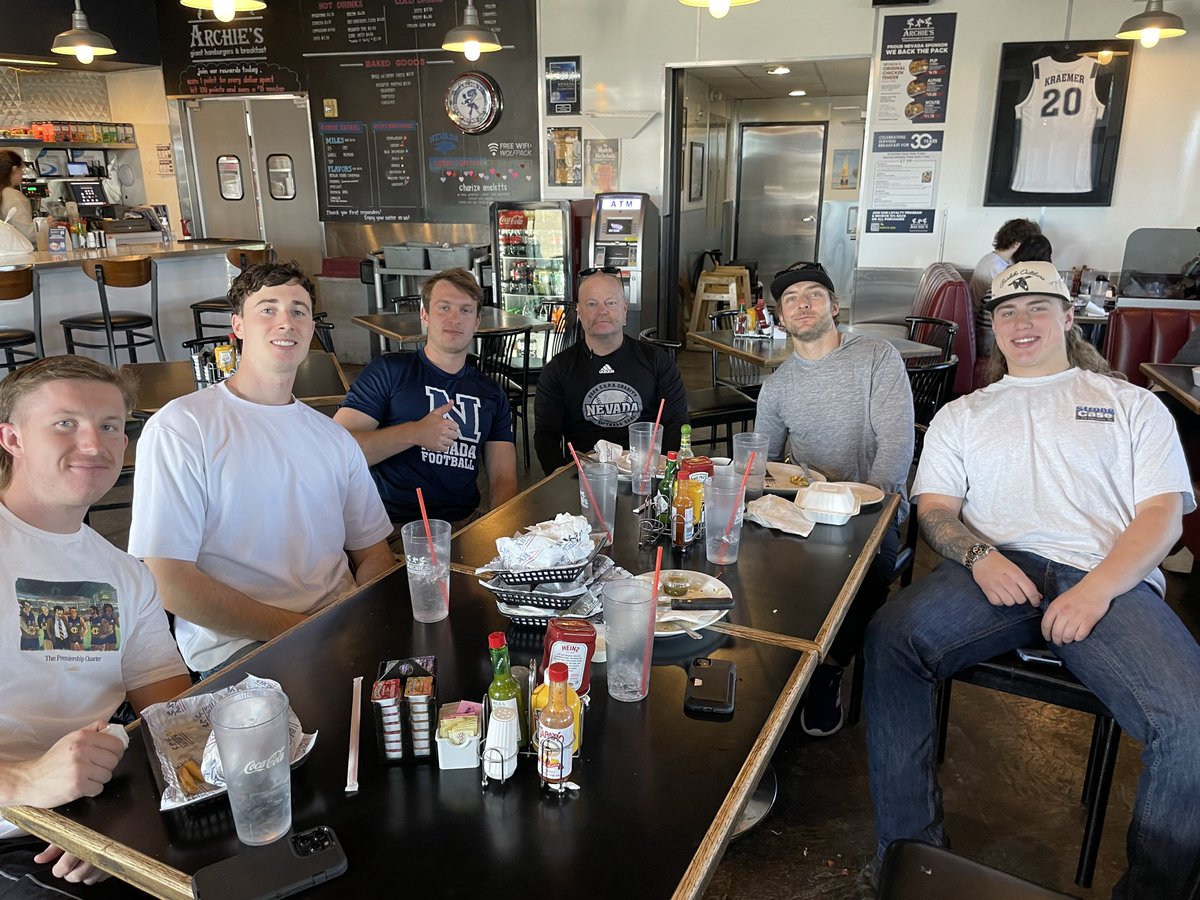 Parker Henry tweet media