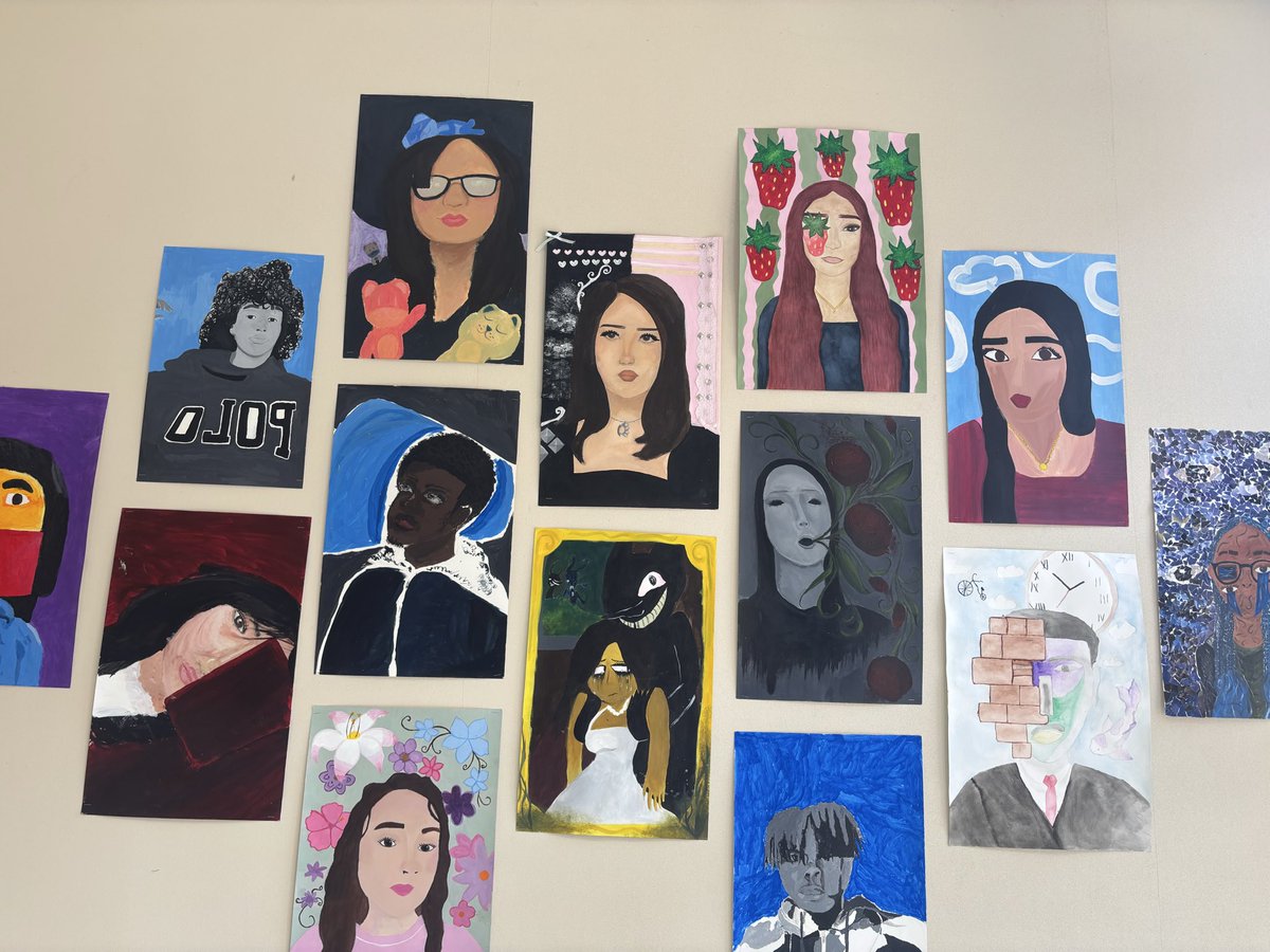 Kdub21701's tweet photo. Art work in the den! https://t.co/hyCeo7JhiZ
