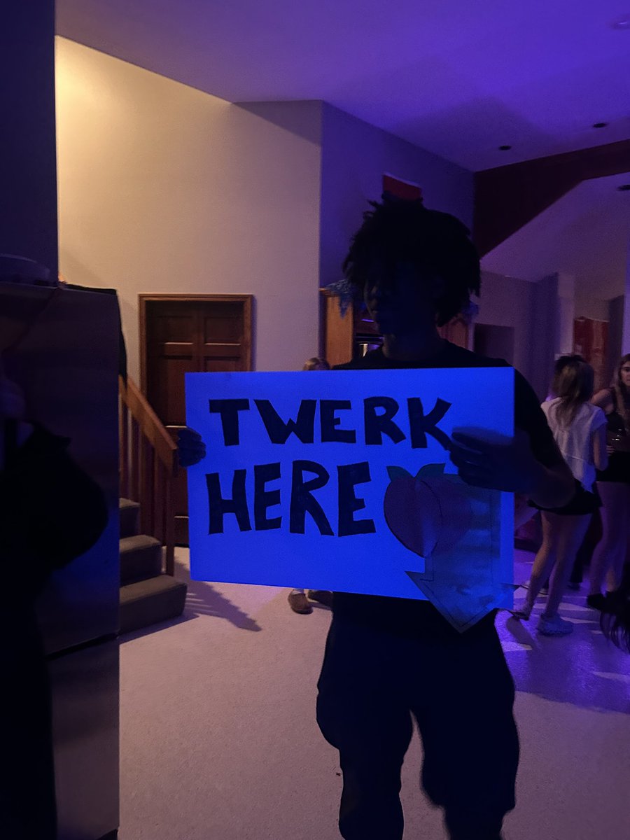 PhsBarstoolV3 tweet media