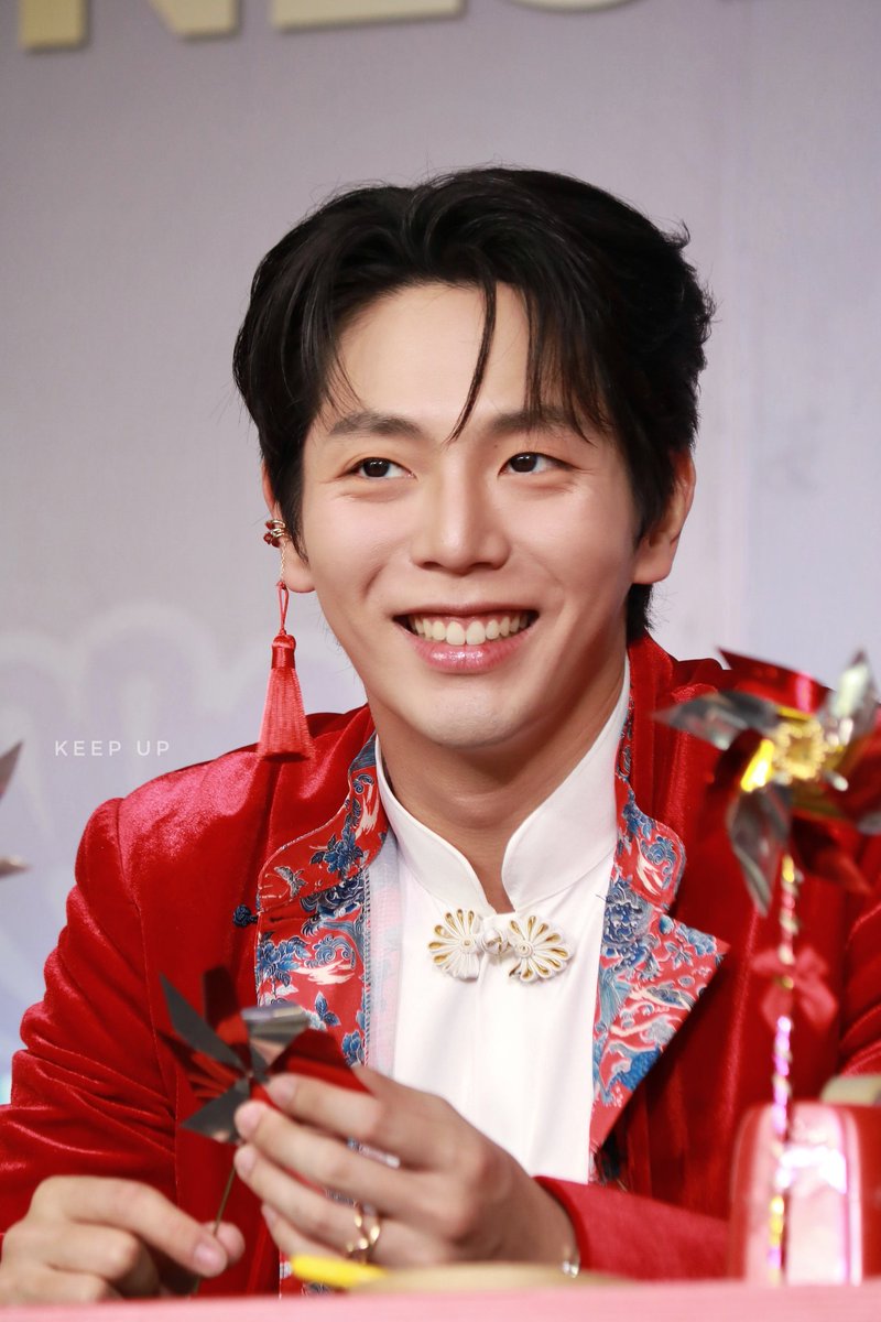 สุขสันต์วันตรุษจีนค้าบหนุ่มตี๋สุดหล่อของมัมหมี เป็นปีที่ดี เฮงๆรวยๆ ค้าบบ🧧

#UPxCelebrateCNY2026
#uppoompat