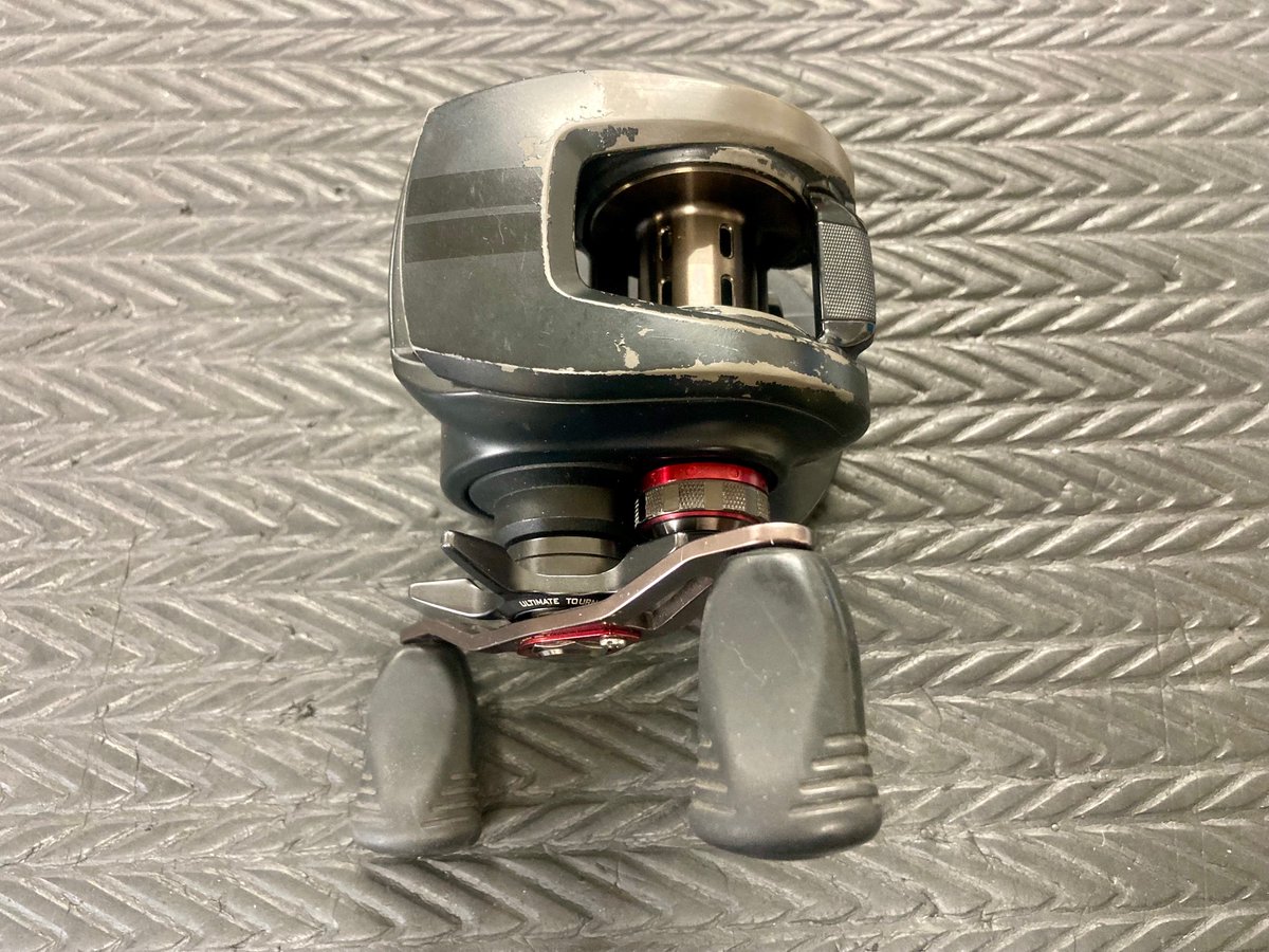 営業案内634~岡山県の お客様より 郵送にて リール塗装依頼 頂きました