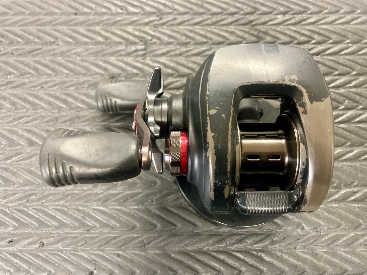 営業案内634~岡山県の お客様より 郵送にて リール塗装依頼 頂きました