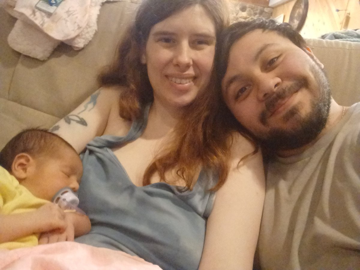 ArtsyThymetuber tweet media