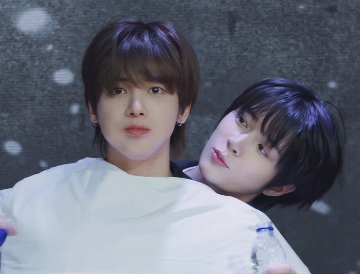 1overbg's tweet photo. 이 남자들이 너무 좋다. https://t.co/A6WyzMm6Ix