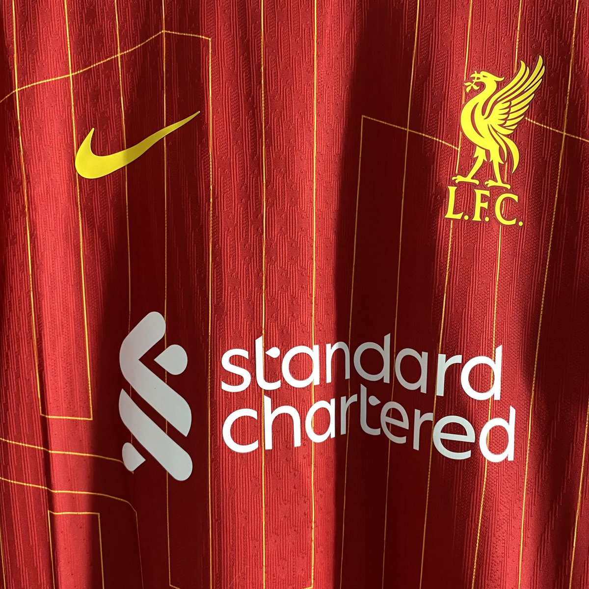 NgLelang's tweet image. #f3
LFC home 2024 ADV
drifitADV P2R
Size M 52x75cm
BNWT
Perfect baju juara
tinggal pasang Jota

#bestoffer #lelang #auction #nganulelang #jersey4sale #original #official #shirt #kaosbola #bajubola #sportswear #lfc #liverpool