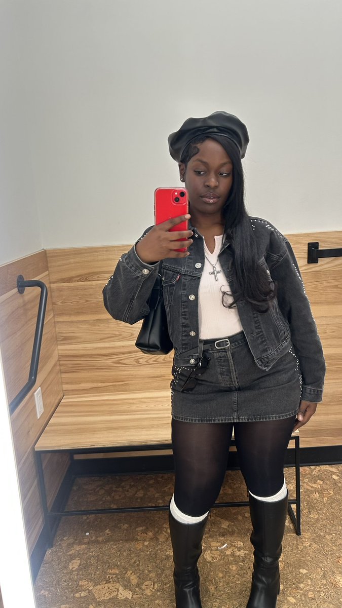La’Marshae ✫彡 tweet media