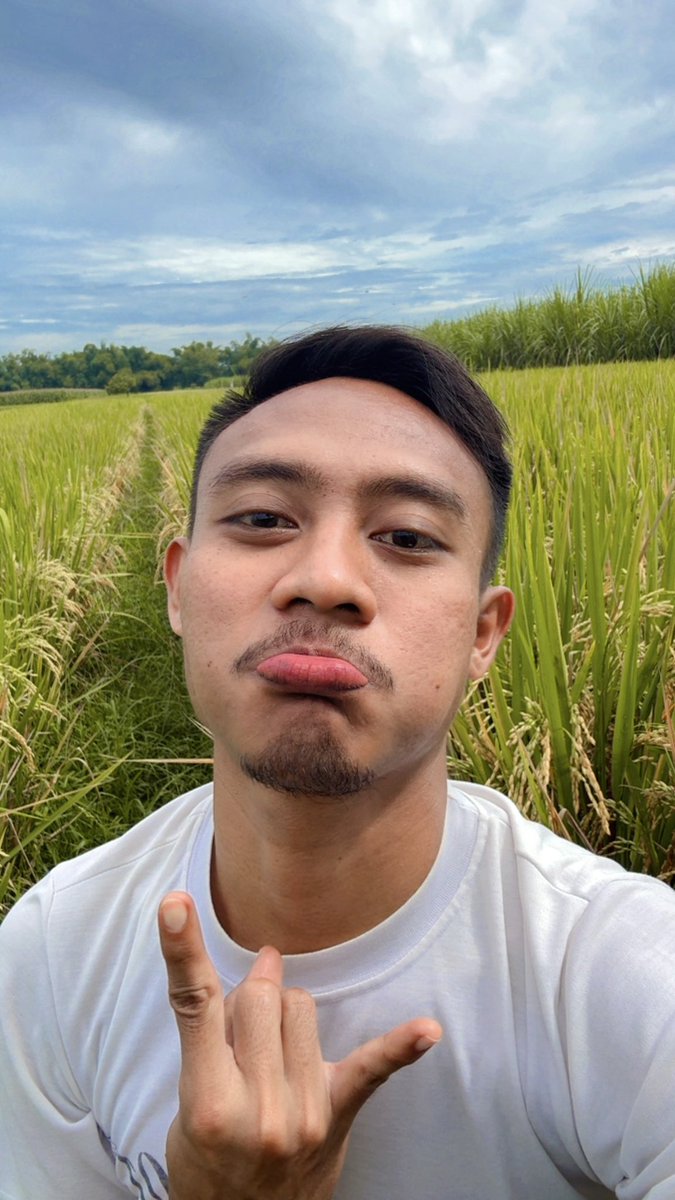 𝕵𝖔𝖓𝖆𝖍 tweet media