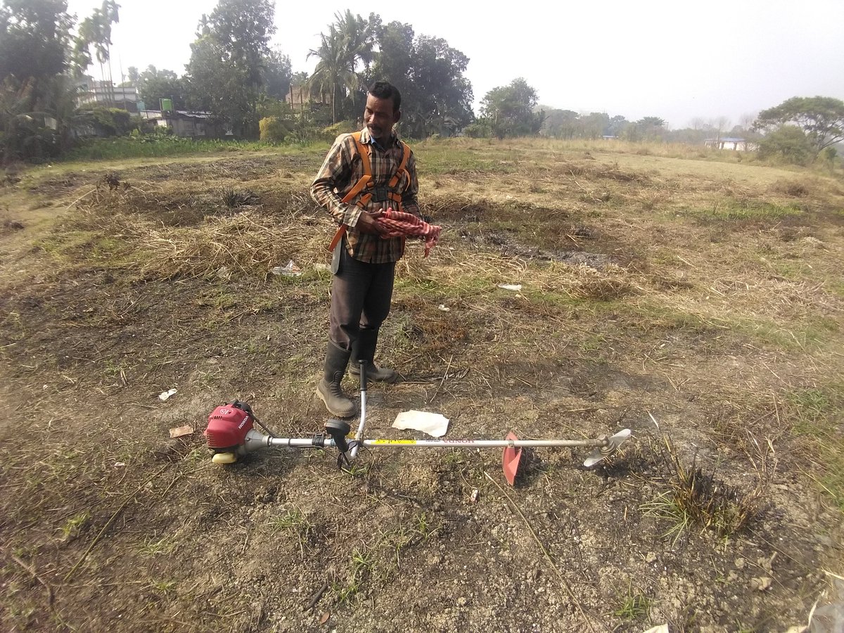 Happiness and work are really wedded together , for there can lie no true happiness without the feeling that one is doing something worthwhile . - Jawaharlal Nehru 
#MondayMotivation