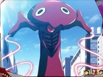 なんだろう…

カラーリングこそ違えど、このSuicaペンギンのシャムシェルみ、たるや…