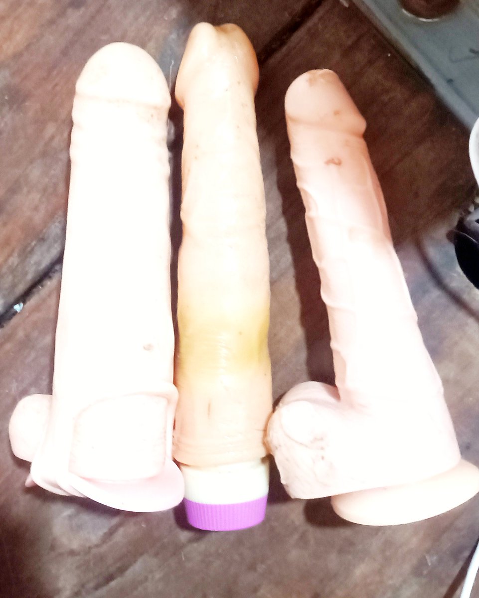 คิดว่าแฟนผมชอบอันไหนคับ