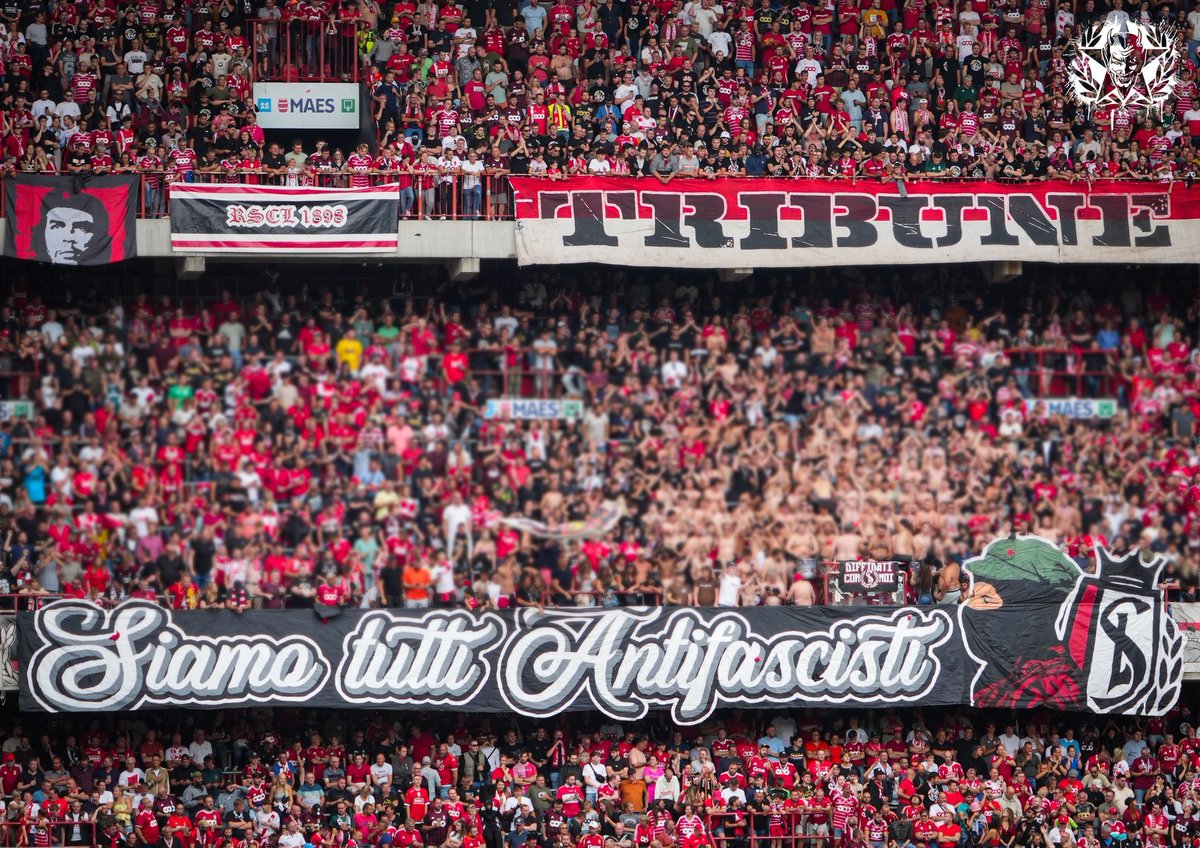ultras_antifaa's tweet photo. ❝Siamo Tutti Antifascisti❞

📍Standard Liege, Belgium https://t.co/Gl63yx42mS