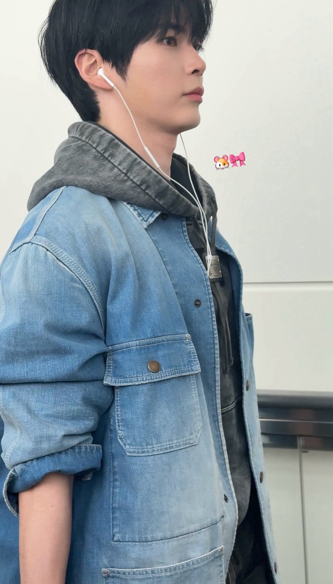 오늘 얼굴 백점. 🫶🏻 #성한빈