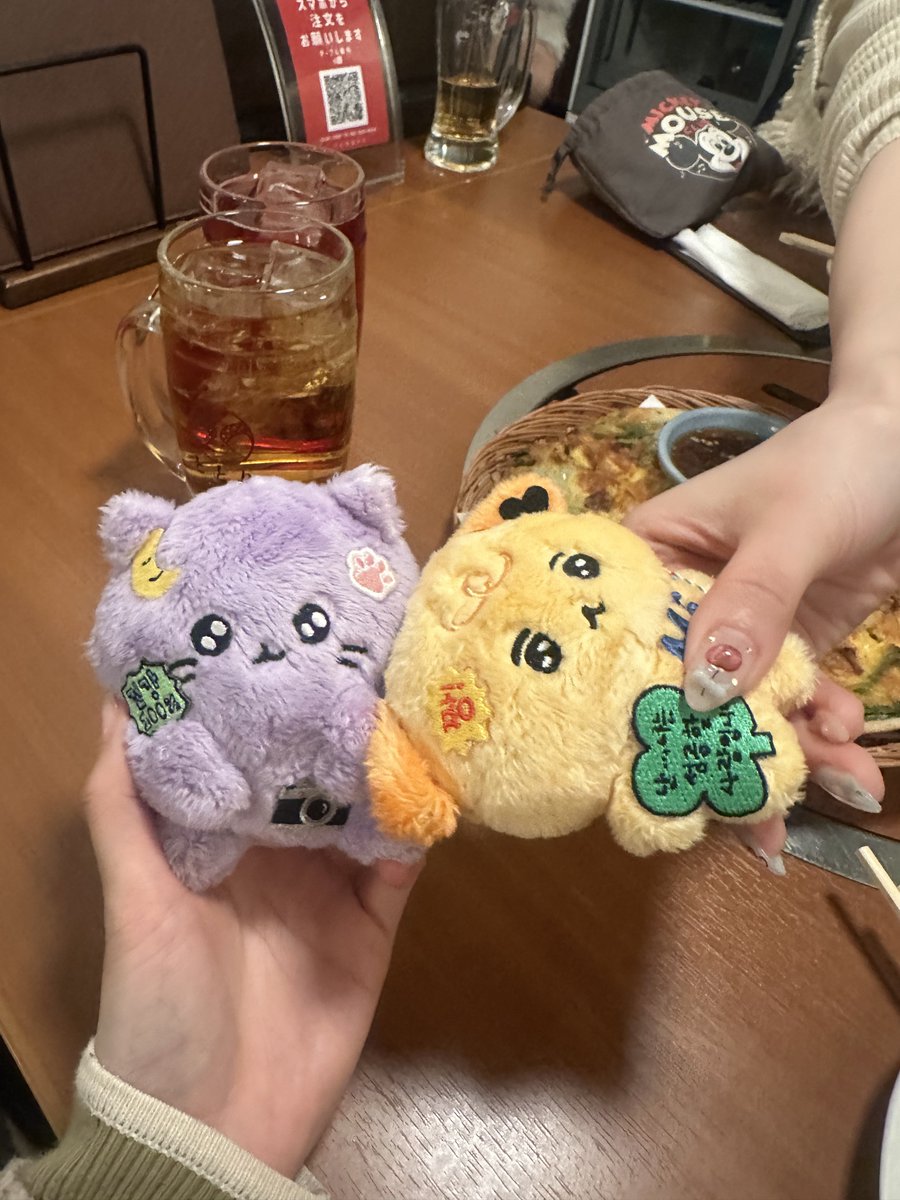 gam3_bo1___'s tweet photo. 260206 cxm
もかたまとれおにが楽しそうで気持ちが盛り上がり幕張参戦❕前日にいるはずのない推しが来ててメンブレしかけたけど元々ｷﾞｭﾁｮﾙのパーティーを楽しむ(そしてその後飲みに行き存分に語ってもらい酒の肴とさせてもらう)ために行ったので当日は無問題むしろ全力で音楽浴びて楽しかった🥳 https://t.co/3KFGIptzkT