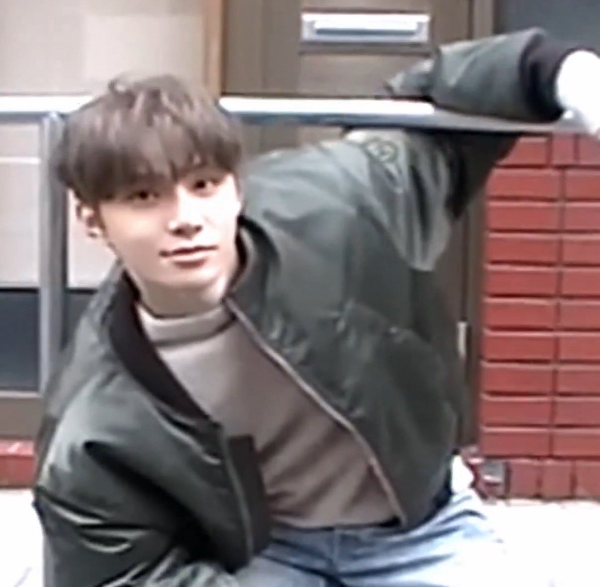 check219puppy's tweet image. 정우좋아 ……..