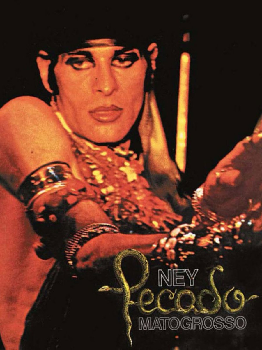 Croqui da fantasia da IZA, para desfile da Imperatriz como rainha de bateria.🐍💚

A fantasia foi inspirada na capa do álbum do Ney Mato Grosso intitulado PECADO de 1977.