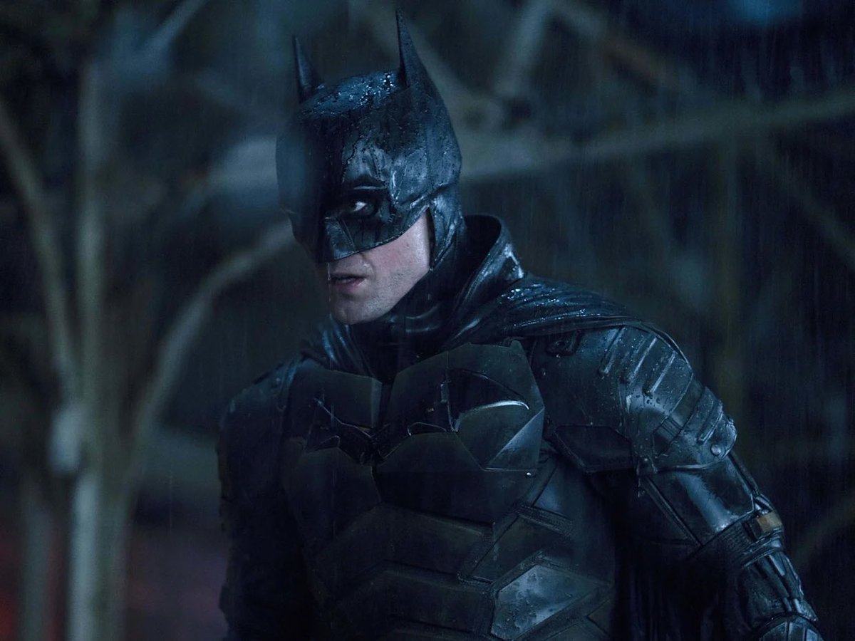 Mattson Tomlin sobre The Batman II:

“Nos esforzamos muchísimo para contar una historia a la altura del personaje. Algo que se sintiera nuevo y peligroso. La vara está alta. No tengo palabras para describirla”

Se viene la mejor película de Batman…🦇🔥