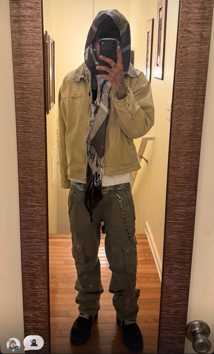 MOTHERMAGE's tweet image. i’ll post for him #fly #cozy #shiton