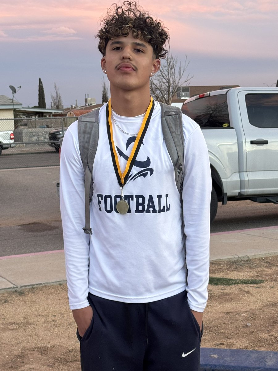 DV Track tweet media