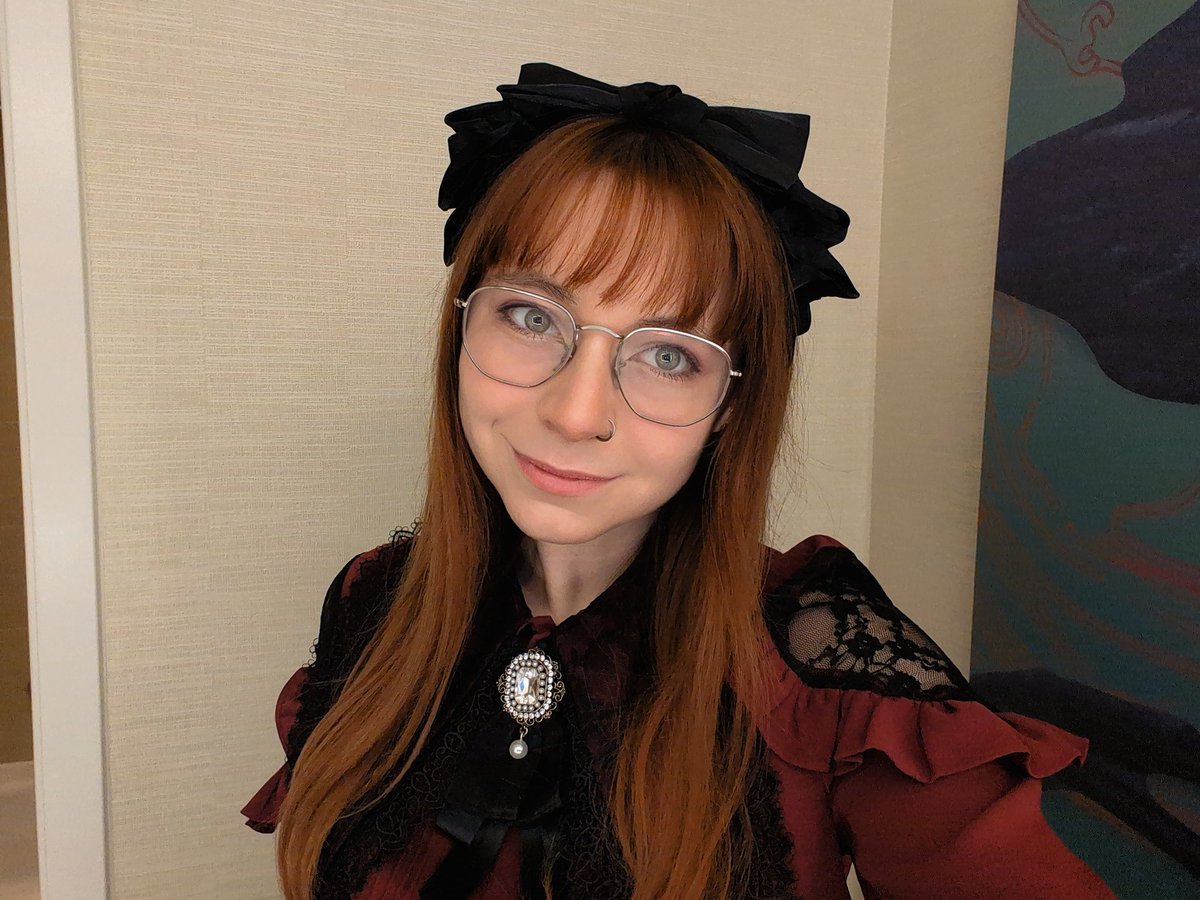 Liz ✨😈 @ CPあC【Happy Viruzz 💉⚡】 tweet media