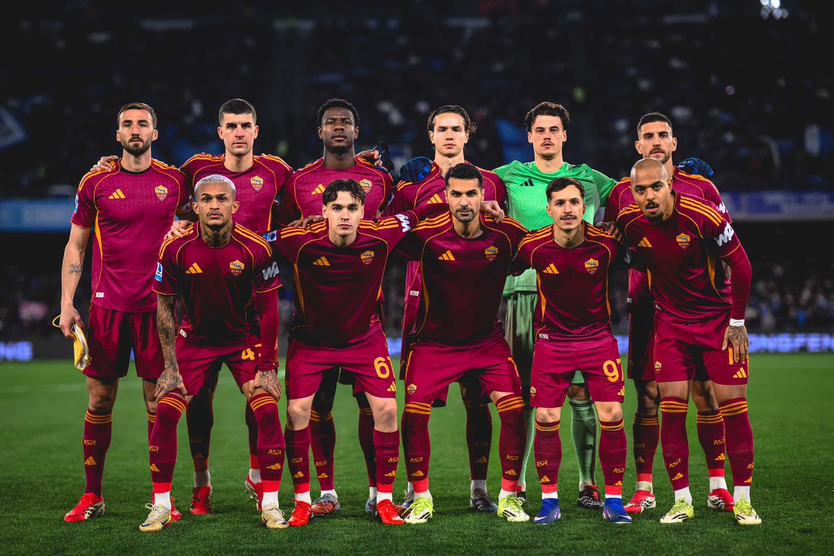 BryanZaragoza_'s tweet photo. Punto importante fuera de casa ante un rival muy duro y primera conexión 🇪🇸x🇳🇱 en el partido de hoy…

Gracias a todos los aficionados desplazados por su apoyo en el Stadio Diego Armando Maradona 🙏🏼

Nos vemos el domingo en casa para seguir sumando. Daje Roma!!! 💛❤️ https://t.co/5VCw0KqUVM