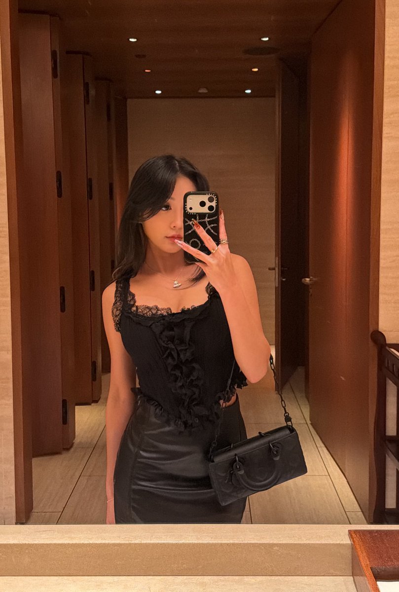 Lena Lemon |りな tweet media