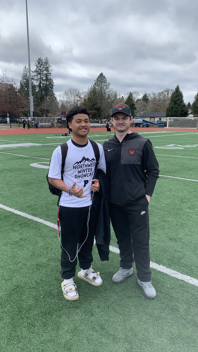 Jones_K31's tweet photo. First Camp thankful for the opportunity @THENWSHOWCASE 
Thanks to my coaches that was there with me @CoachMJHarris @UnlimitedKitsap 
It was nice meeting new college coaches today @BenLoPrimo @TheCoachJMarsh thank you Guys https://t.co/YE1tZ3kHQl