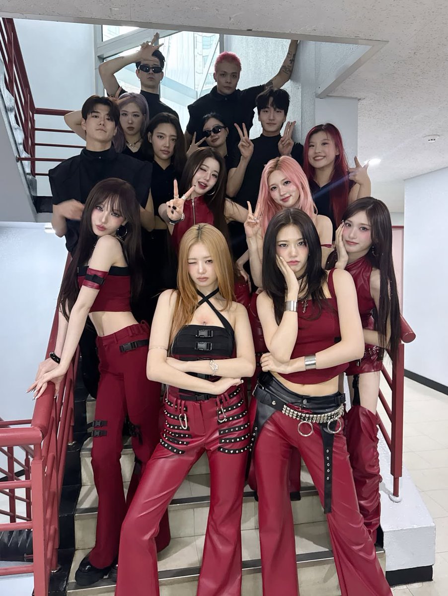 ivepics_'s tweet photo. __nara_I_ instagram update with #IVE #아이브 https://t.co/Z1xr9xan6i