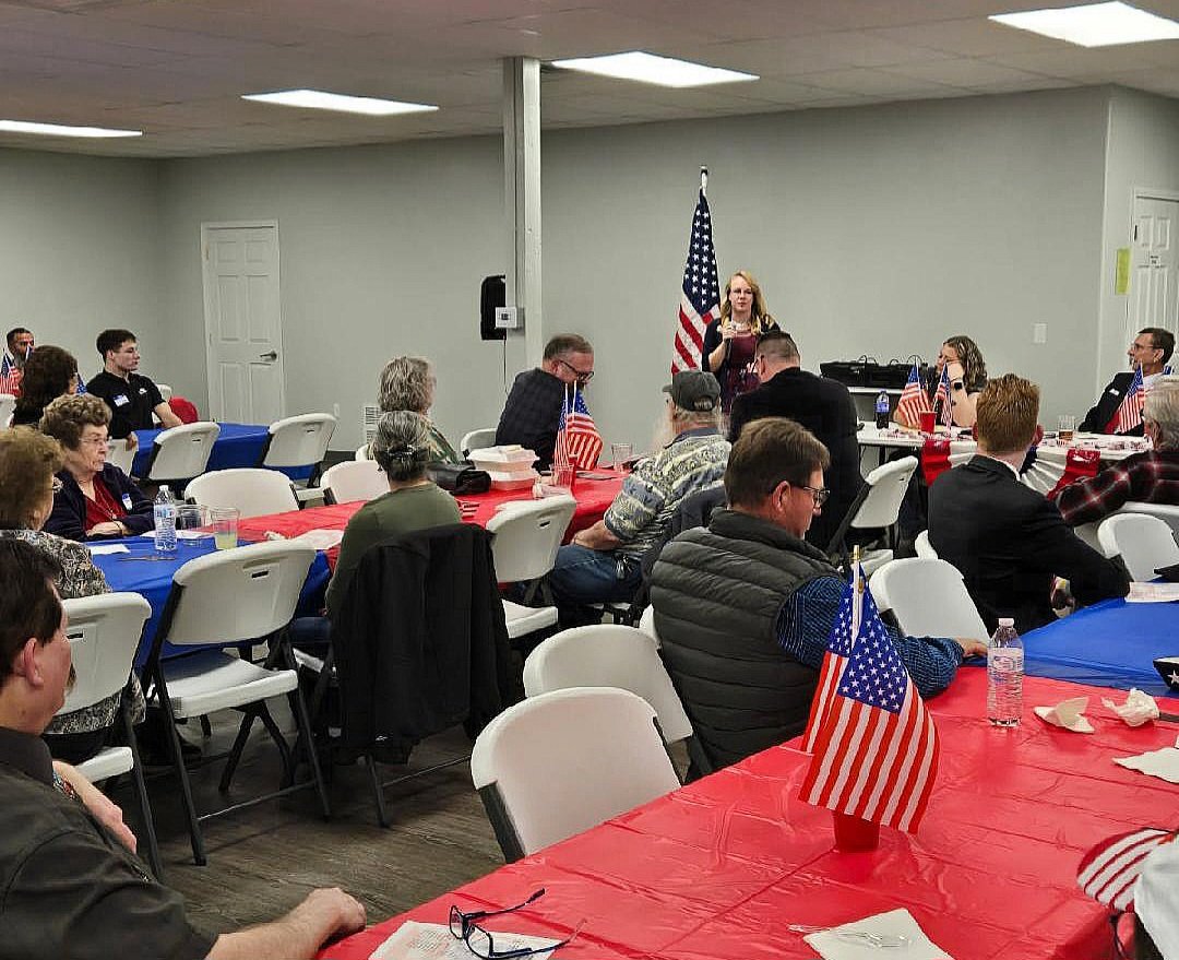 dusty4colorado's tweet photo. Had fun today at Sedgwick County Republicans' Lincoln Day Dinner (Lunch) at the Hippodrome Arts Centre. 🇺🇸🐘 Together, we will continue to fight for freedom!
#DustyForColorado #HD63 #Conservative #RuralValues #FreedomFighter #LincolnDayDinner🎩 https://t.co/Z9u0JTYwHn
