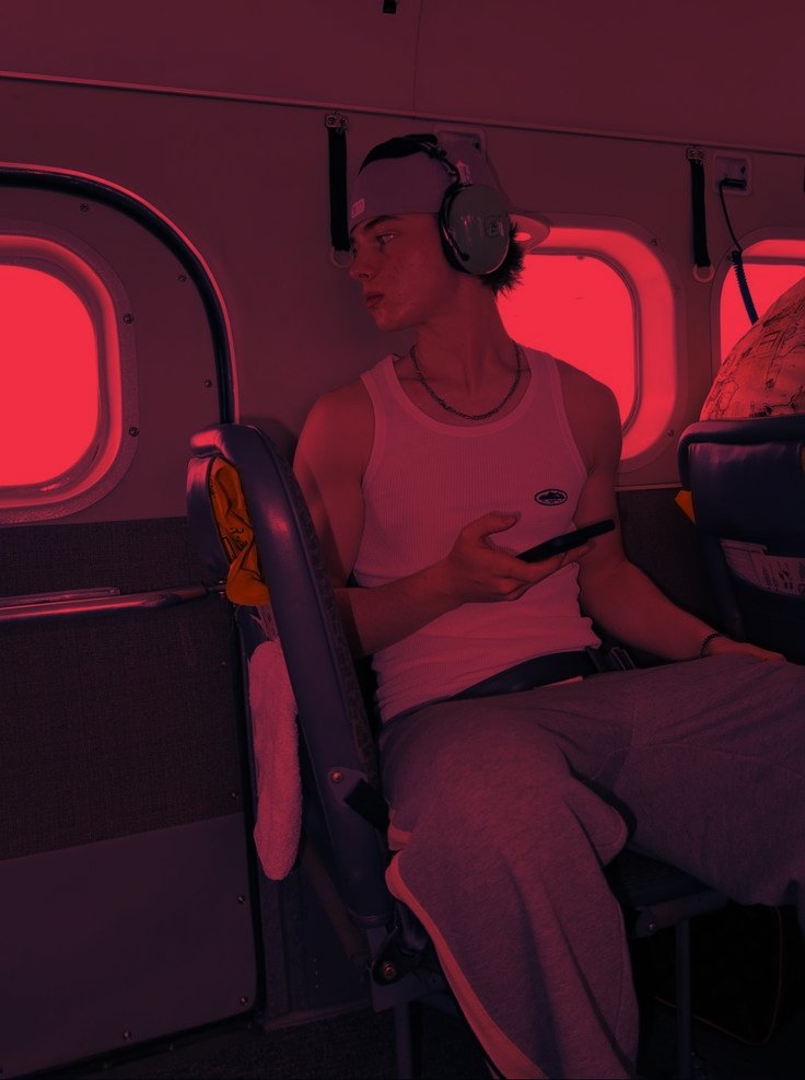 𝐍𝐨𝐚𝐡 𝐑𝐢𝐬𝐥𝐢𝐧𝐠 tweet media