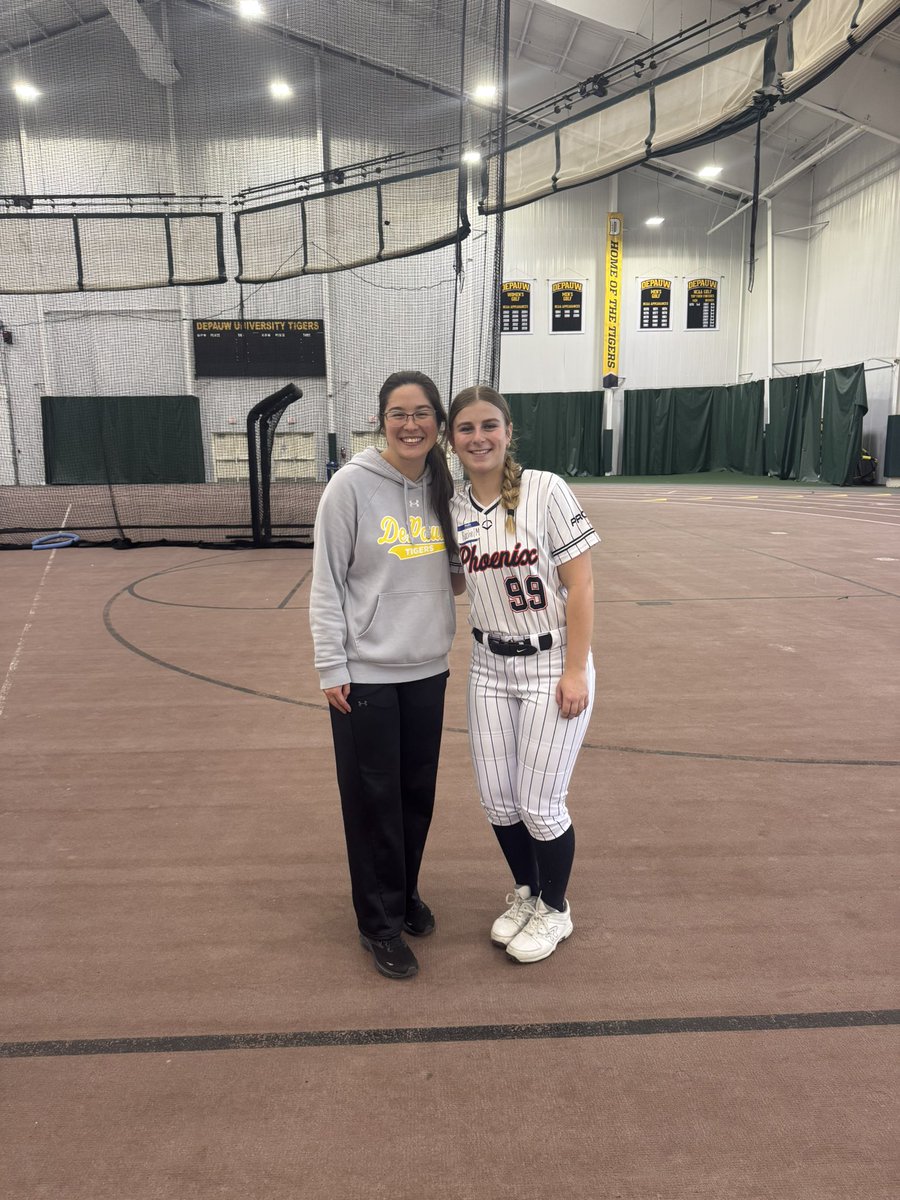 Rachel_Morgan00's tweet photo. Thank you so much to @DePauwSoftball for hosting such a great camp!! I learned more offensively, defensively and more about pitching. I also got to see some friends from travel and highschool. 
@rothrock03 @SBRRetweets @gatorjack72 @LineDsoftball @los_stuff @SunilSportsNews https://t.co/lmmVFfeDf1