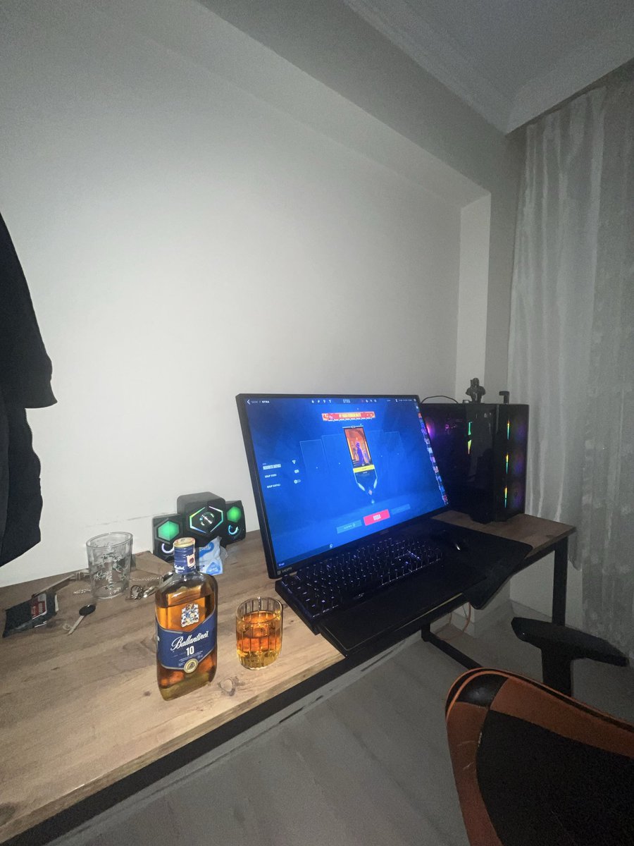 WaveOffps's tweet image. Sen gelmez oldun