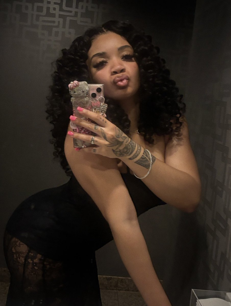 MISS PRETTY 🎀 tweet media